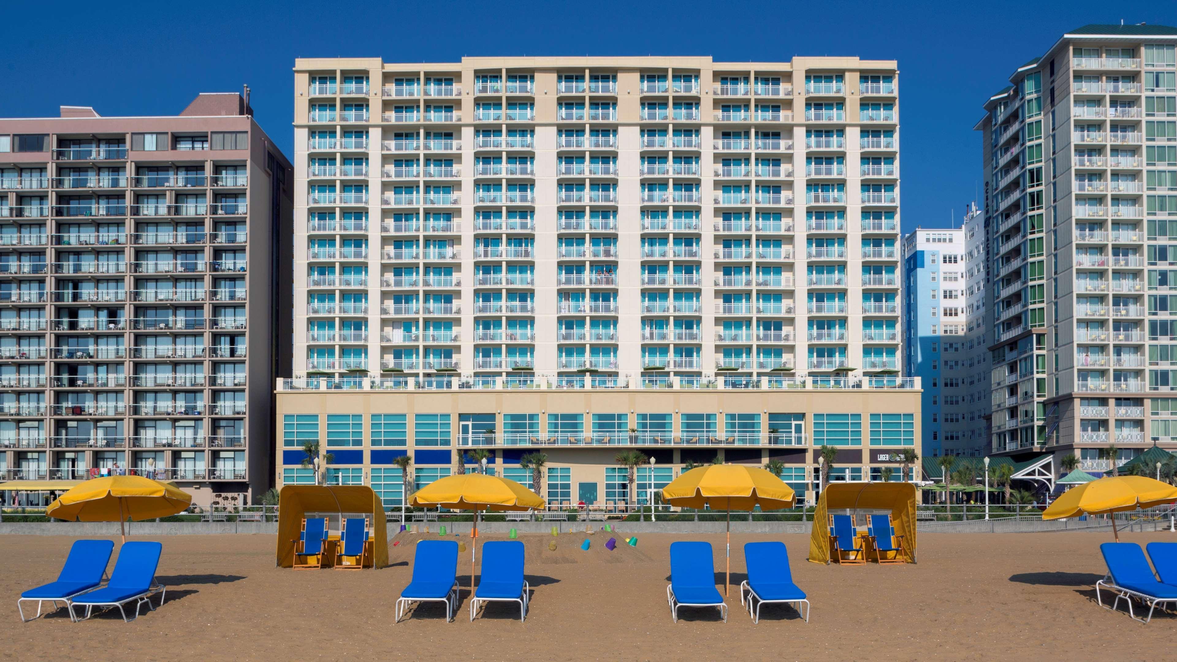 ホテル ヒルトン ガーデン イン バージニア ビーチ オーシャンフロント バージニアビーチ エクステリア 写真